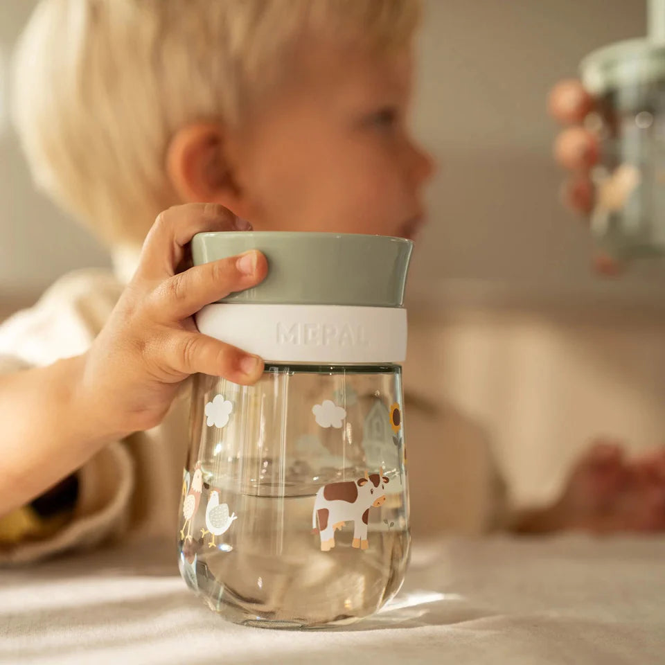 Gotë trajnimi 360° Mio 300ml – Little Farm