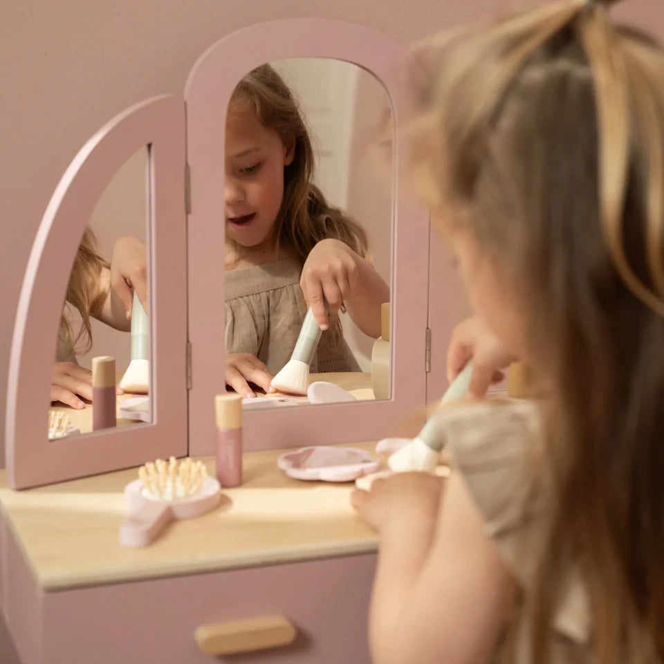 Tavolinë grimi e madhe FSC