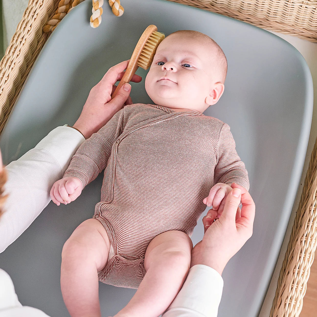 Ndërruese bebe 70x50 bejxh