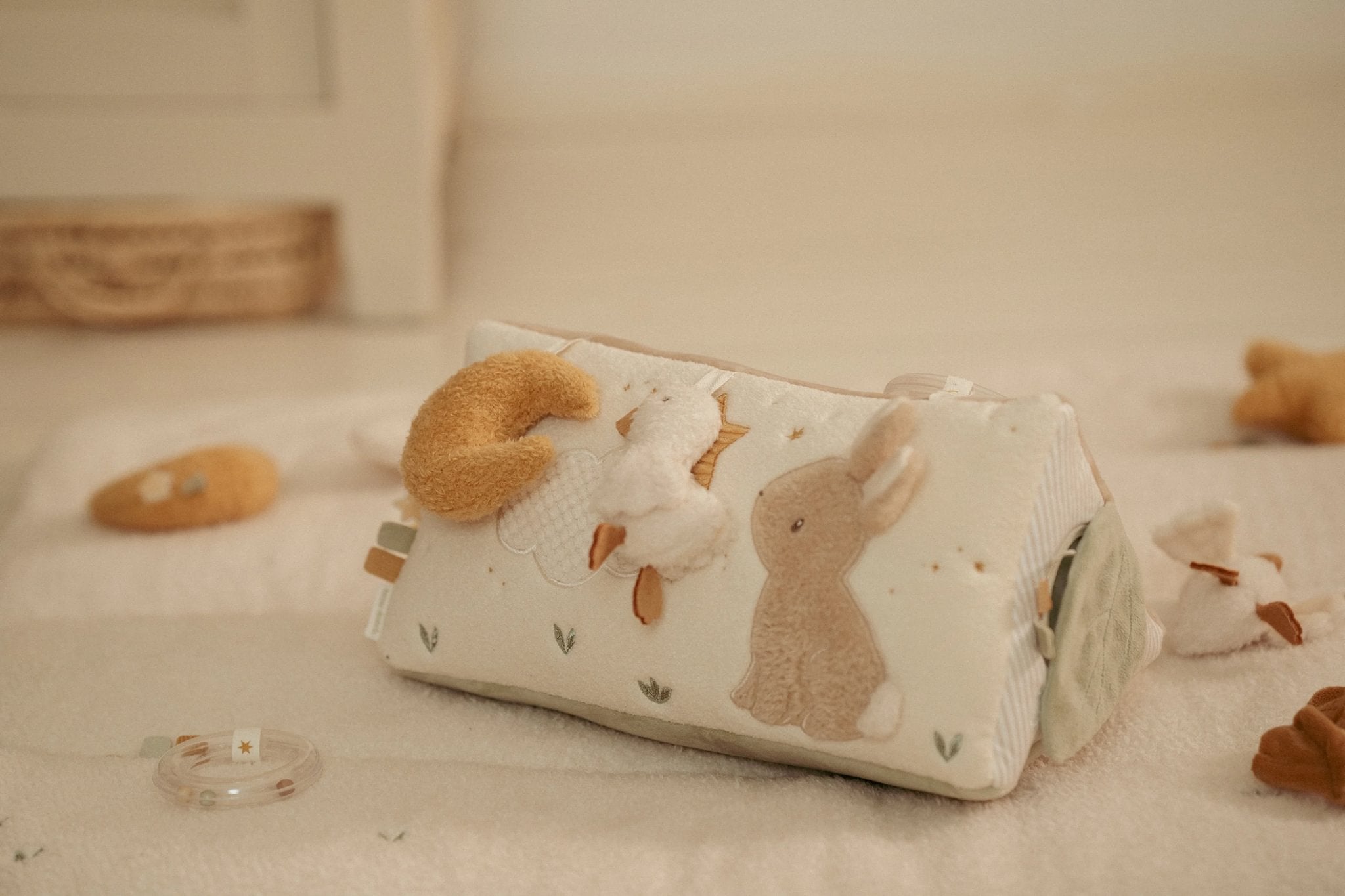 Trekëndësh aktivitetesh Newborn Naturals GRS